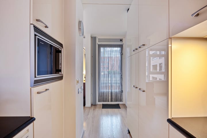 Foto 14 van Adelbert van Scharnlaan 173-B