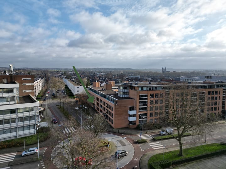 Foto 31 van Adelbert van Scharnlaan 173-B