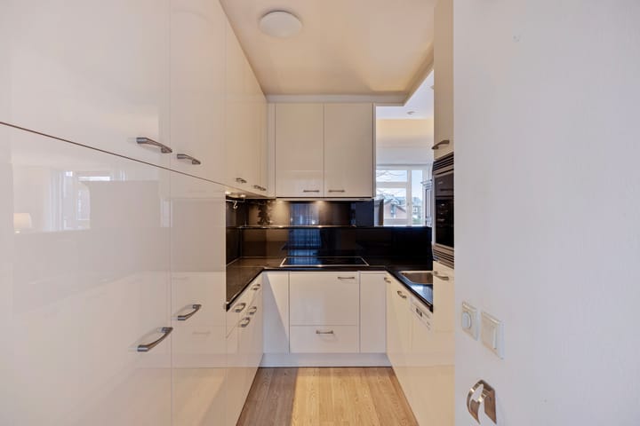 Foto 13 van Adelbert van Scharnlaan 173-B