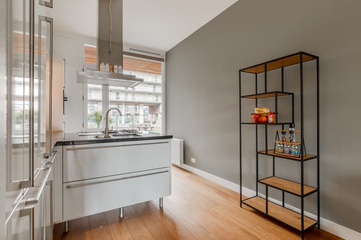 Foto 12 van Martini van Geffenstraat 112