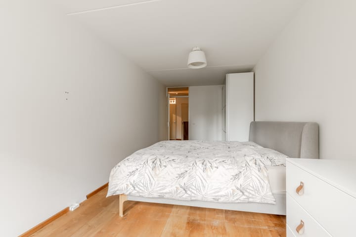 Foto 20 van Martini van Geffenstraat 112