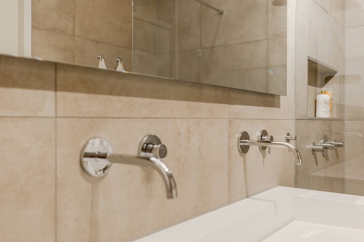 Foto 26 van Martini van Geffenstraat 112