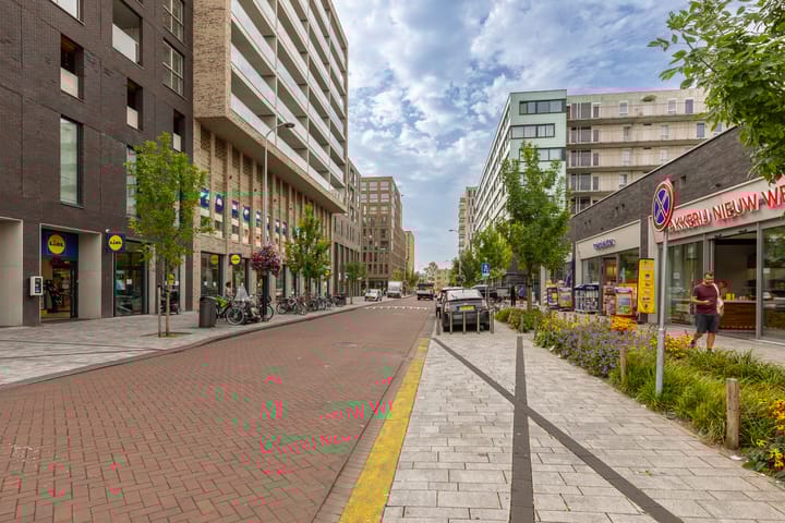 Foto 35 van Martini van Geffenstraat 112