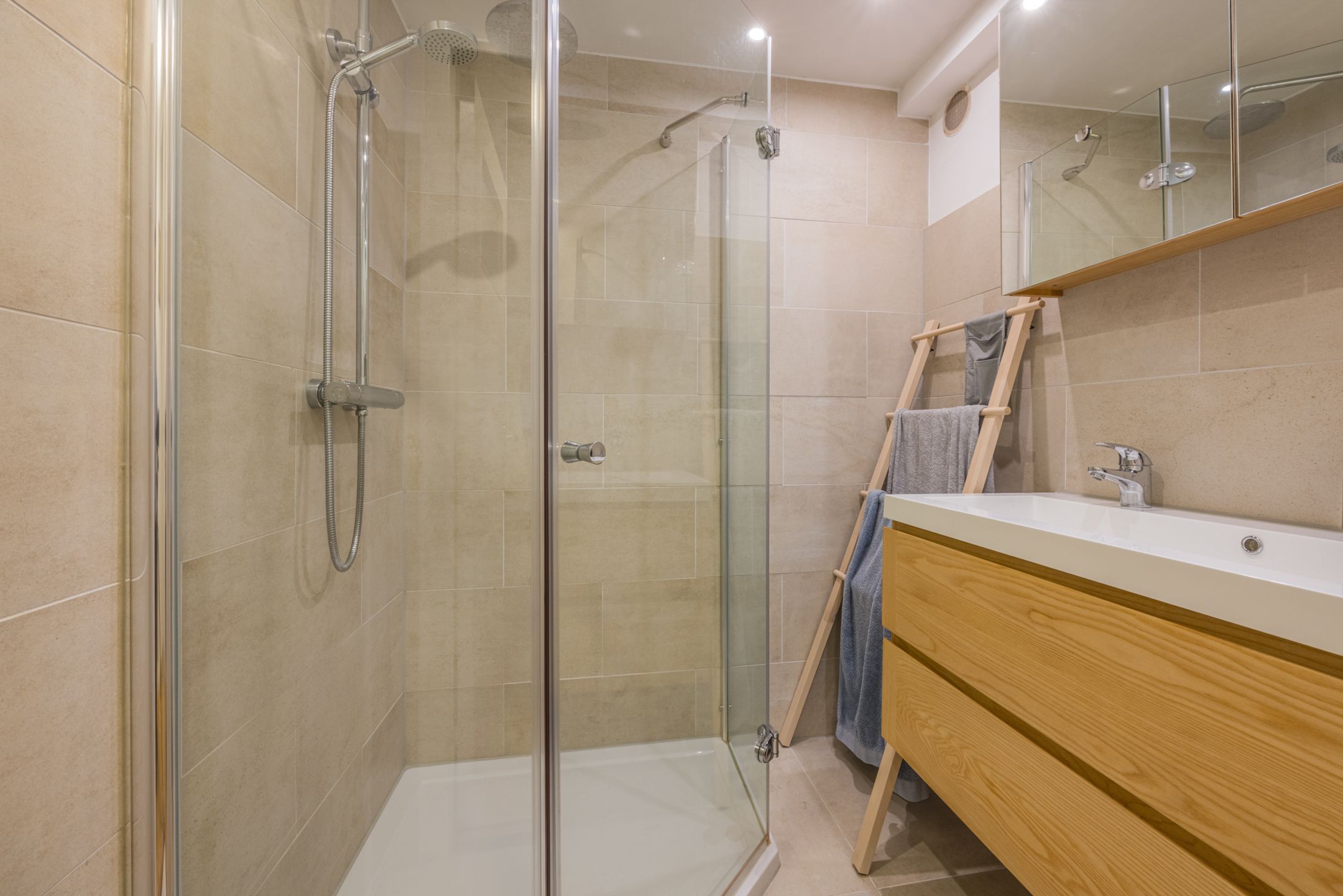 Foto 3 van Suzannaland 300