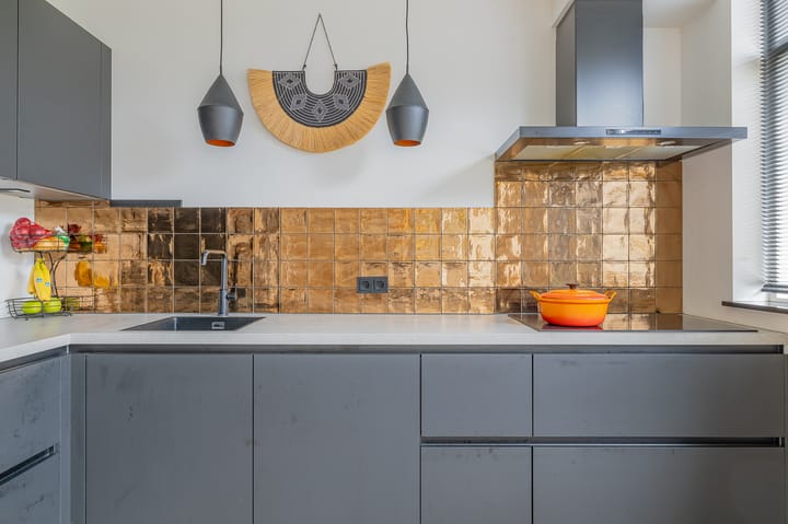 Foto 15 van Adelaarstraat 41