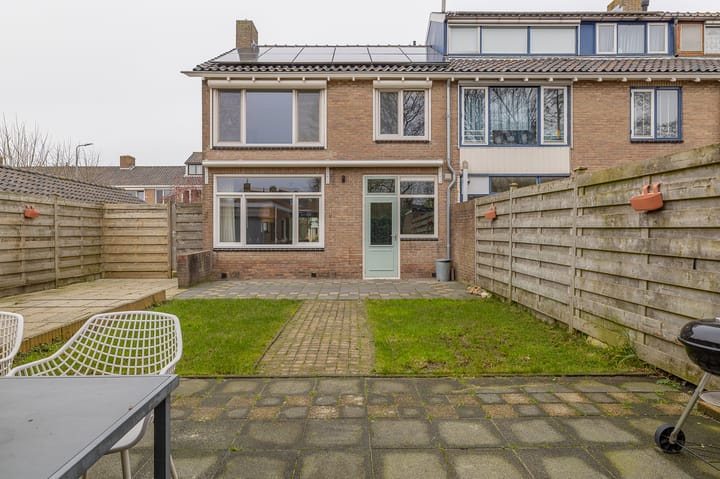 Foto 19 van Adelaarstraat 41