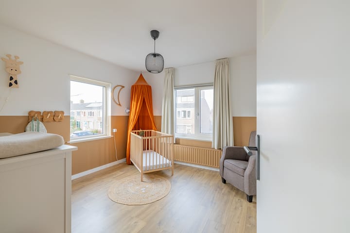 Foto 25 van Adelaarstraat 41