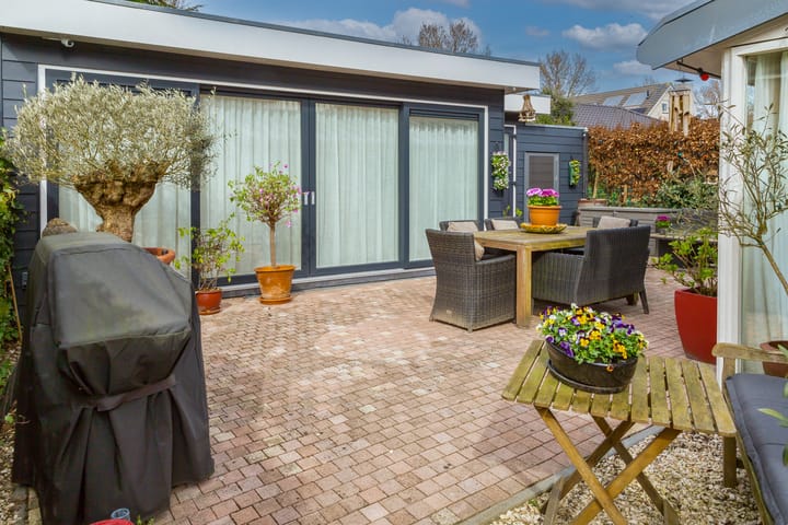 Photo 3 of Maria Dermoûtlaan 1