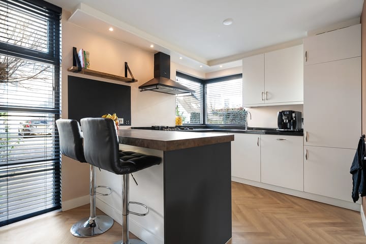 Foto 3 van Van Leeuwenhoeklaan 1