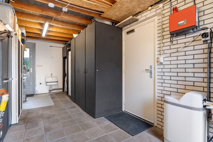 Foto 15 van Van Leeuwenhoeklaan 1