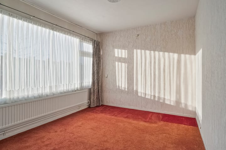 Foto 12 van de Vier Heemskinderenlaan 13