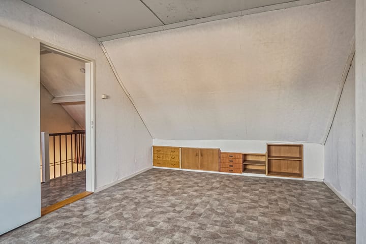 Foto 21 van de Vier Heemskinderenlaan 13