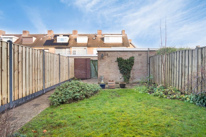 Foto 23 van de Vier Heemskinderenlaan 13