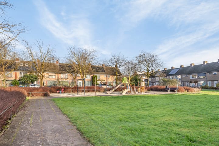 Foto 26 van de Vier Heemskinderenlaan 13