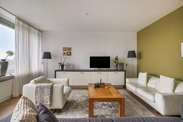 Foto 12 van P.J. Oudstraat 306