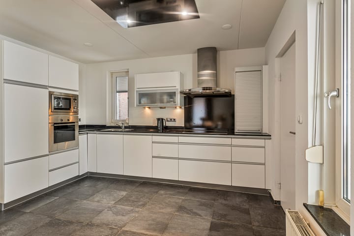 Foto 14 van Heer Willemstraat 4