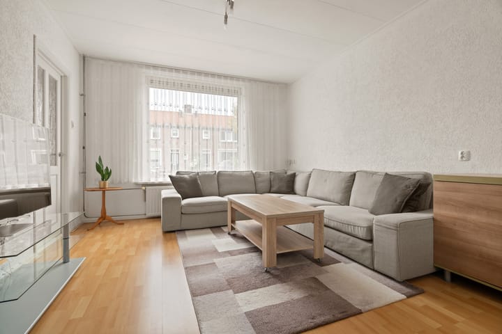 Foto 9 van Weegbreestraat 12