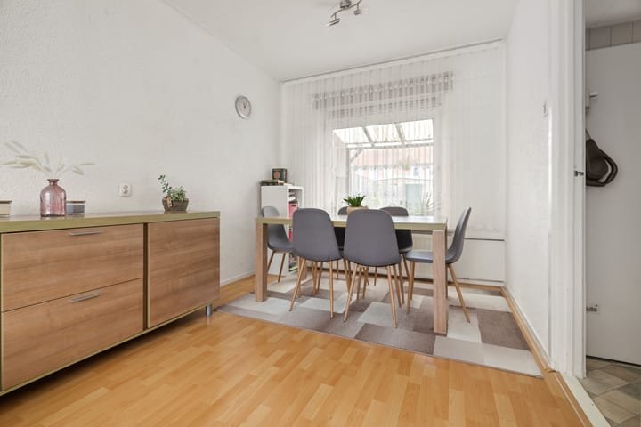 Foto 10 van Weegbreestraat 12