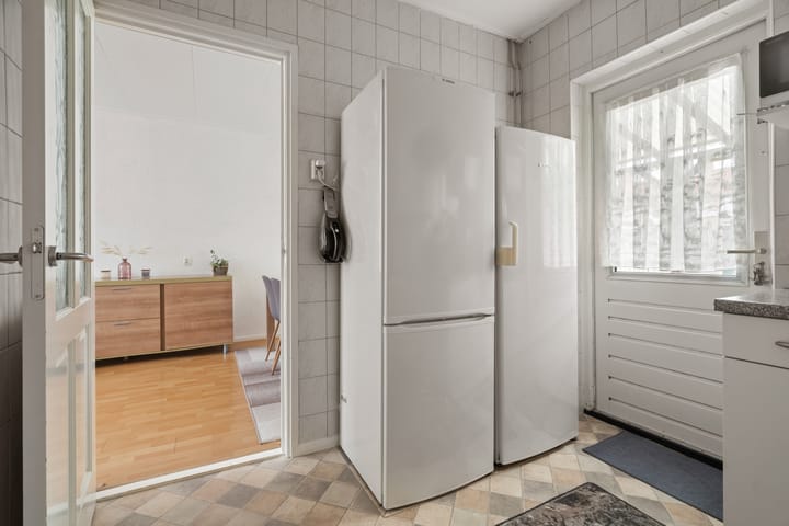 Foto 11 van Weegbreestraat 12