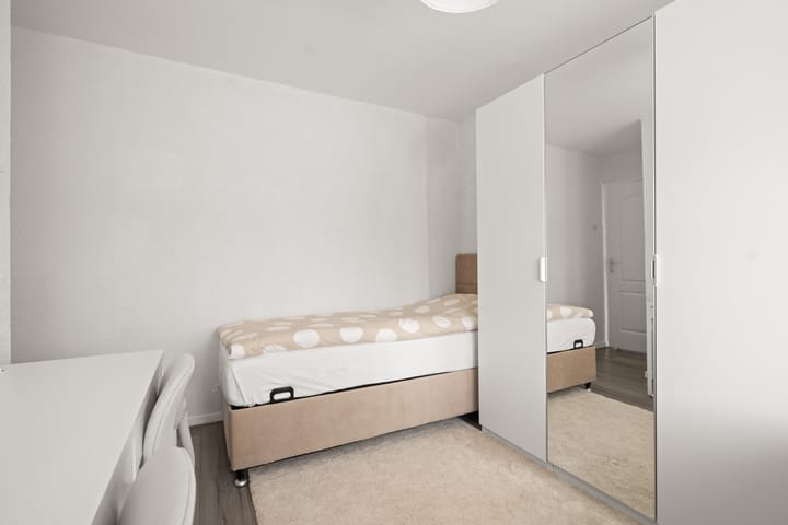 Foto 19 van Weegbreestraat 12