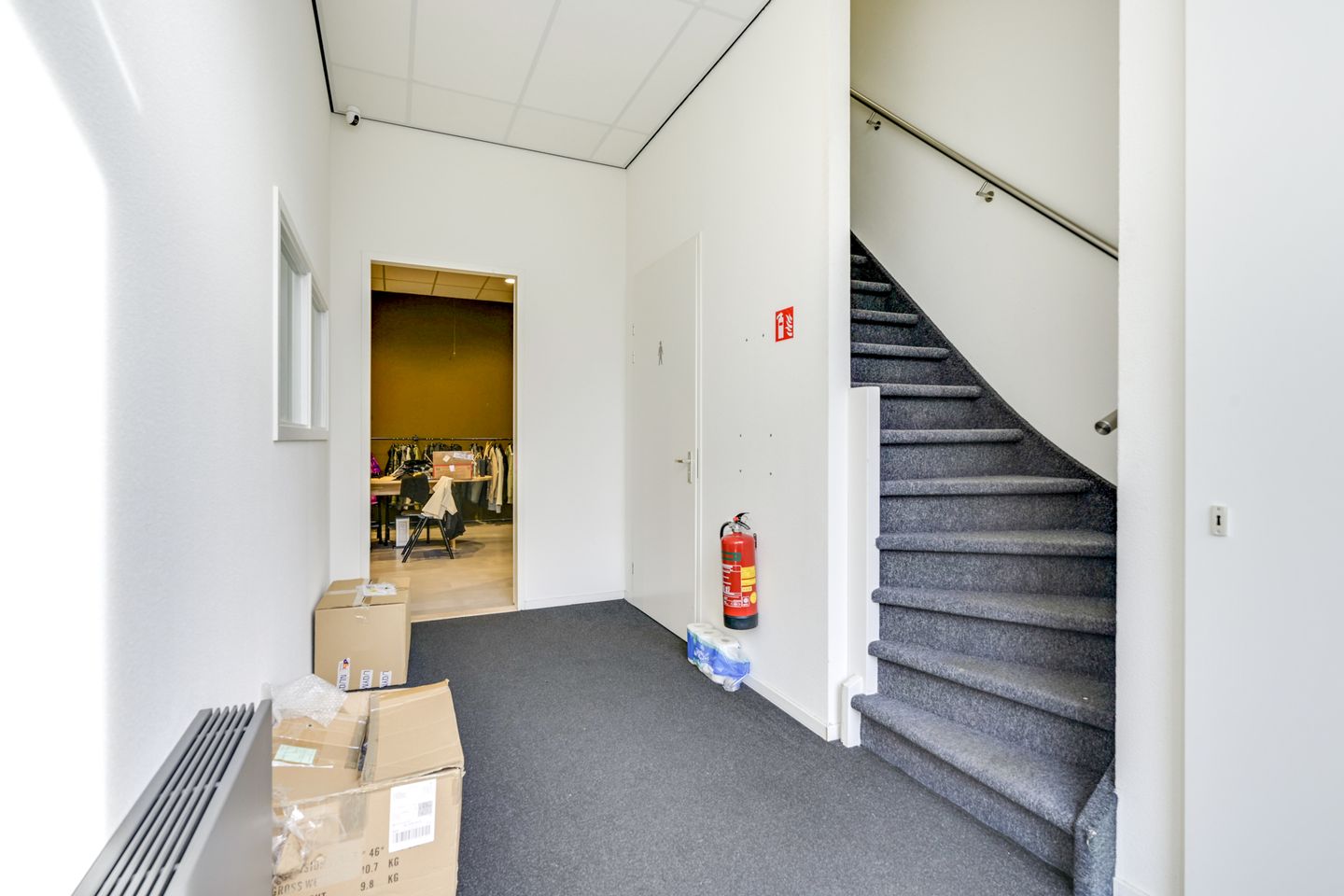 View photo 5 of Pakketboot 13-c