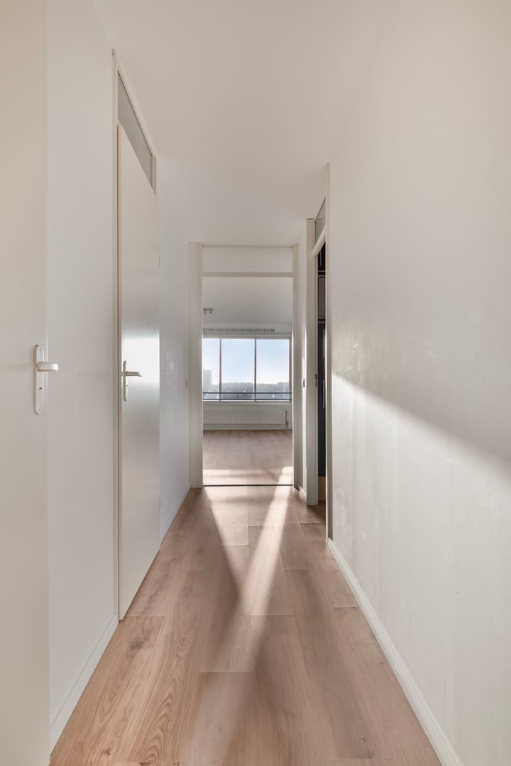 Foto 12 van Emmeline Pankhurststraat 50