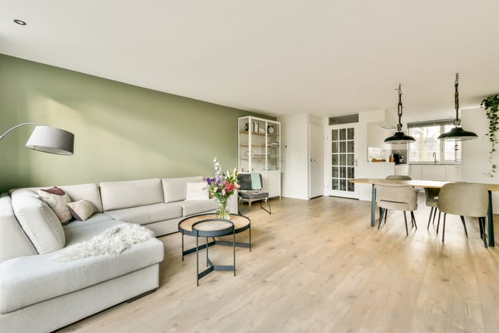 Photo 7 of Hallerweg 100