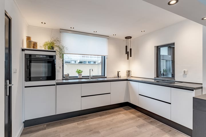 Foto 4 van Schumanstraat 1