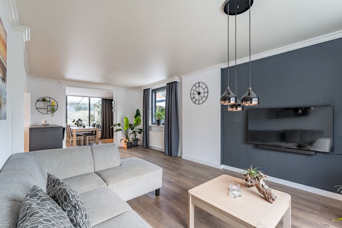 Photo 14 of Schumanstraat 1