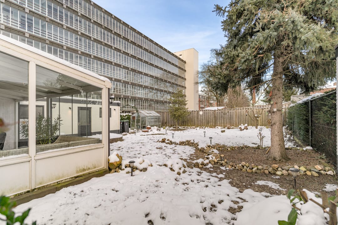 Photo 37 of Schumanstraat 1