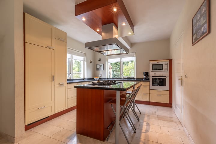 Photo 17 of Van Geijnstraat 4