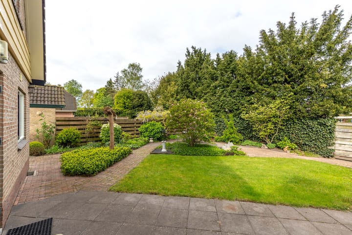 Photo 21 of Van Geijnstraat 4