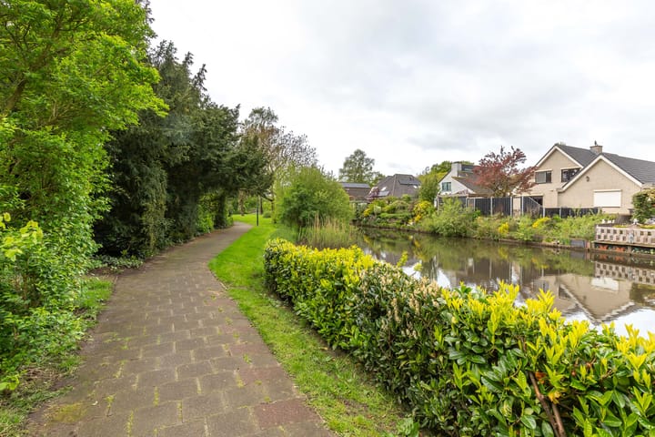 Photo 25 of Van Geijnstraat 4