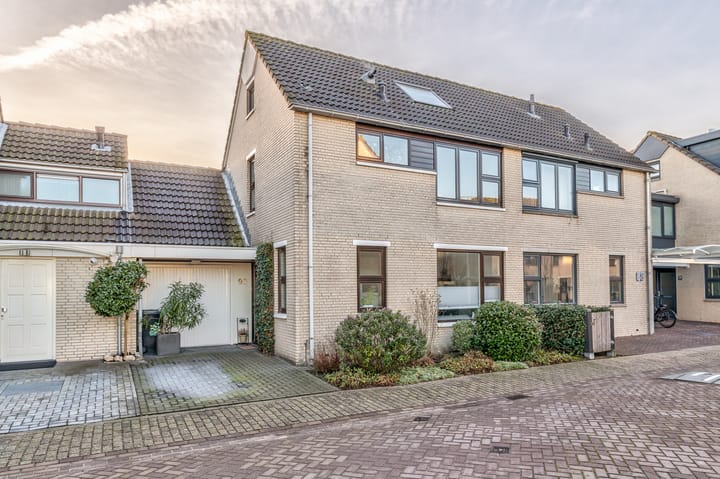 Foto 28 van Arica 90