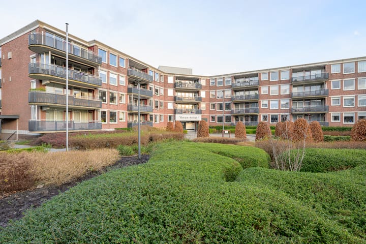 Foto 1 van Hof van Luxemburg 213