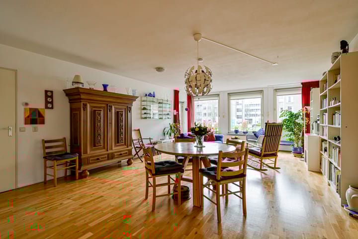 Foto 17 van Hof van Luxemburg 213