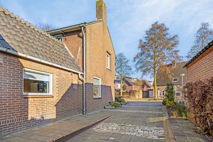 Foto 46 van Broekstraat 13