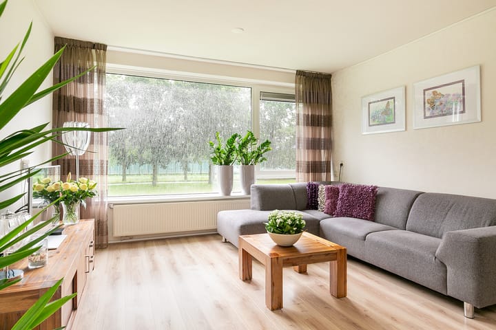 Foto 15 van van der Scheerstraat 31