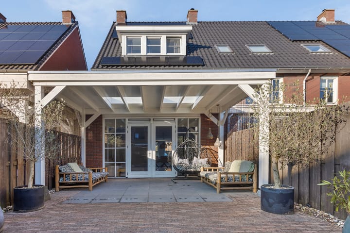 Photo 13 of Middachten 3