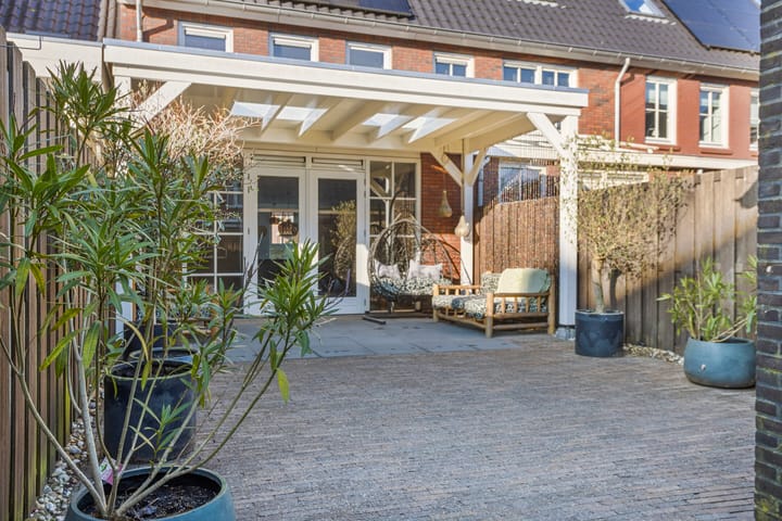 Photo 14 of Middachten 3