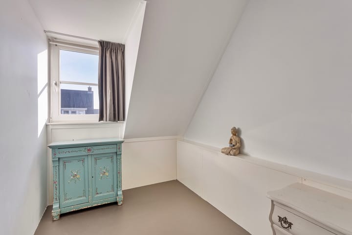 Photo 33 of Middachten 3