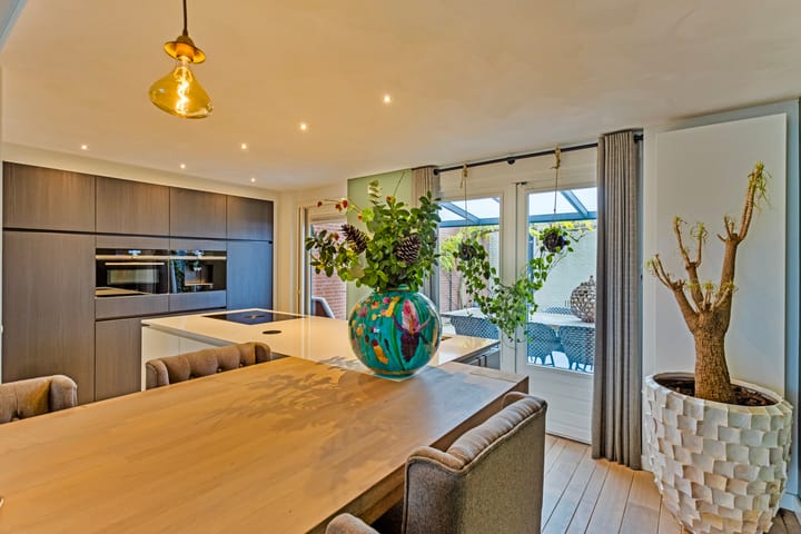 Foto 7 van Theemsstraat 27