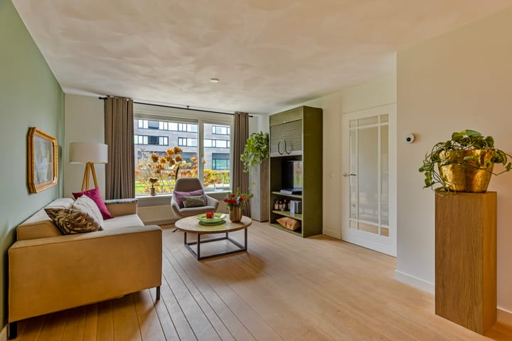 Foto 11 van Theemsstraat 27