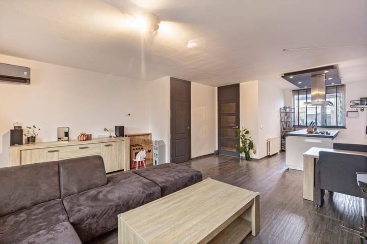 Foto 13 van Pavanestraat 31