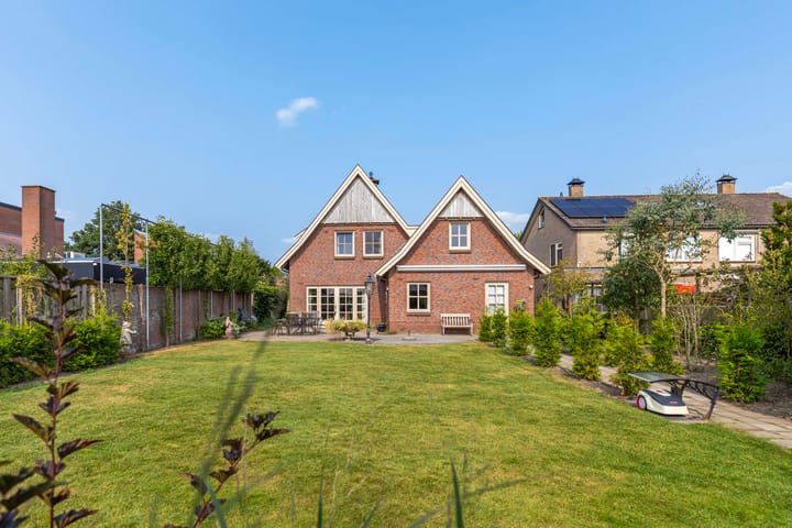 Foto 24 van Mozartstraat 10