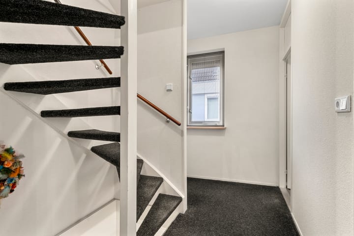 Foto 29 van Leeuweriksweide 20