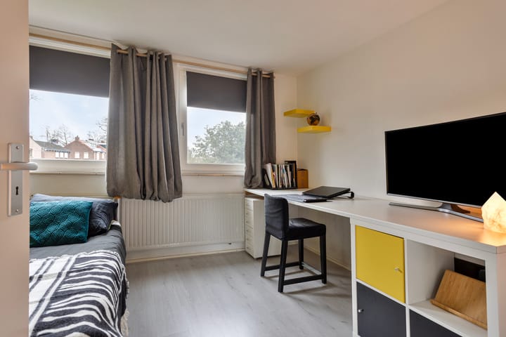 Foto 15 van van Drinenstraat 1