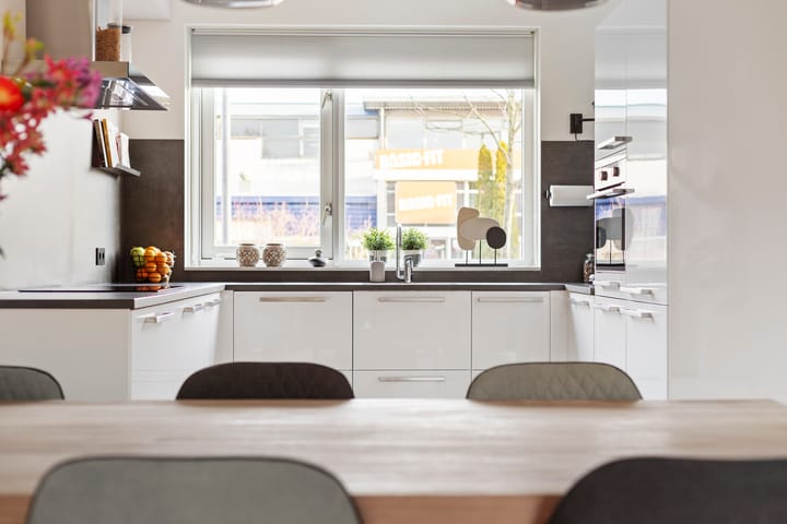 Foto 16 van Antillenstraat 46