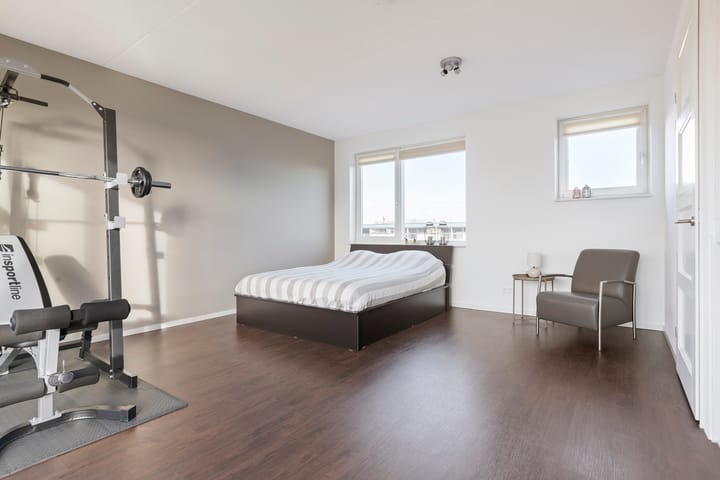 Foto 32 van Antillenstraat 46