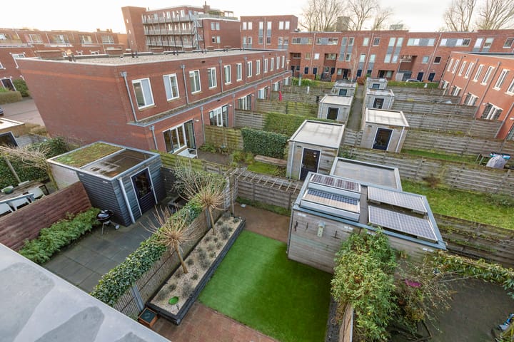 Foto 37 van Antillenstraat 46